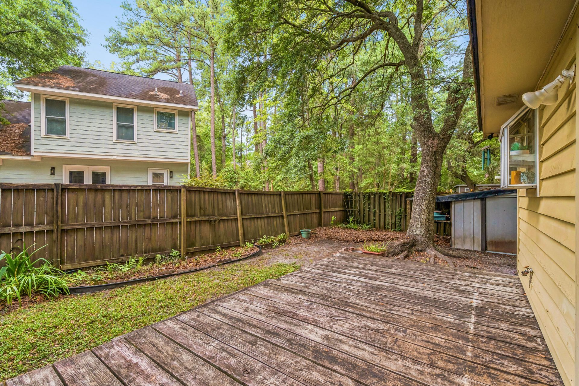 353 Archdale Boulevard Photo 28