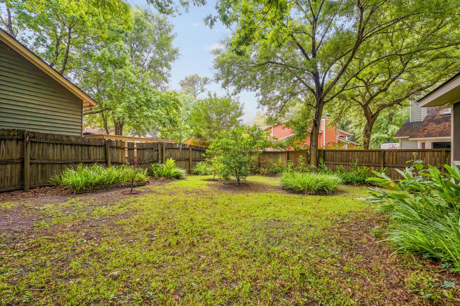 353 Archdale Boulevard Photo 33