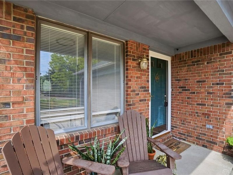 665 Deer Creek Path, Tipp City, OH 45371 Photo 3