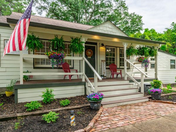 306 Laverne Drive, Chattanooga, TN 37421