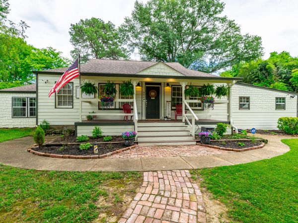 306 Laverne Drive, Chattanooga, TN 37421