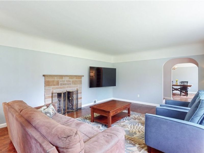 28449 Pike Drive, Orange, OH 44022 Photo 3