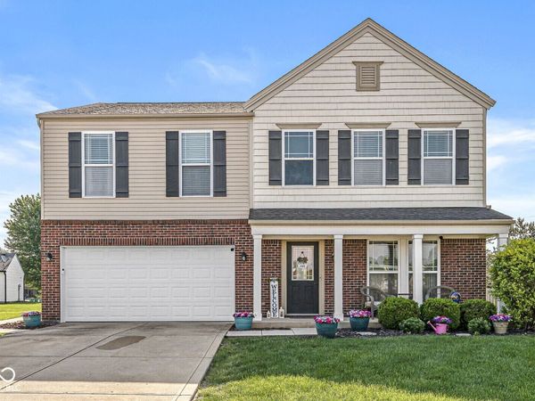 8595 Harlekin Court , Avon, IN 46123