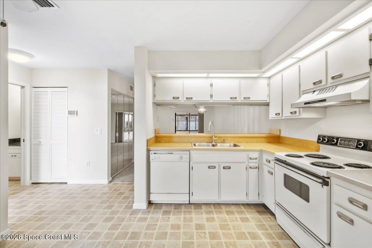 3333 Wind Surf Way S , Melbourne Beach, FL 32951 Photo