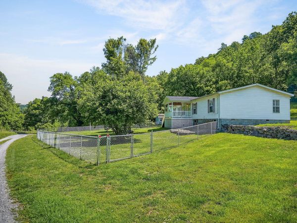 16130 Buffalo Valley Rd , Buffalo Valley, TN 38548