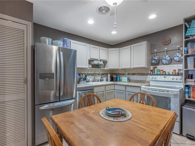 2160 Maryland Drive, Xenia, OH 45385 Photo 10