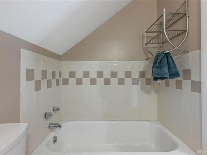 2160 Maryland Drive, Xenia, OH 45385 Photo 24