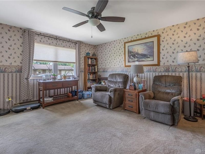 2160 Maryland Drive, Xenia, OH 45385 Photo 5