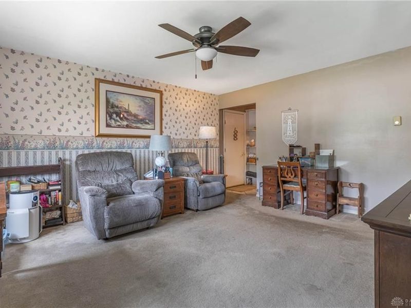 2160 Maryland Drive, Xenia, OH 45385 Photo 6