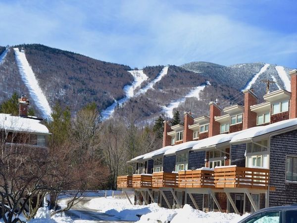 105 Forum Drive, Unit 16, Warren, VT 05674