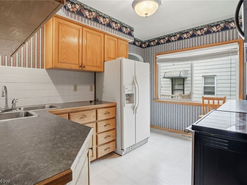 272 Schrop Avenue, Akron, OH 44312 Photo 6