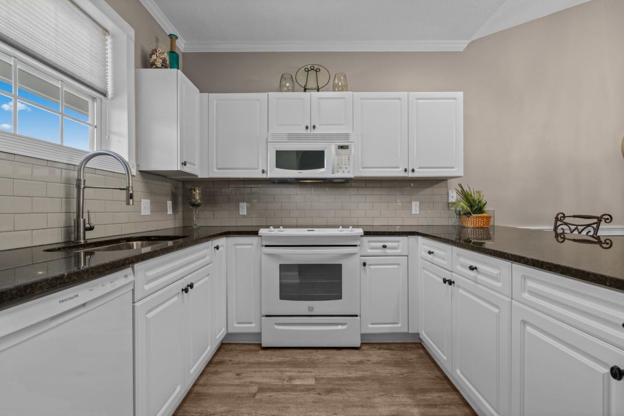 4787 Wild Iris Dr. Photo 17