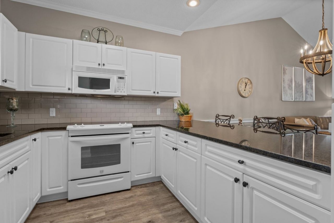 4787 Wild Iris Dr. Photo 19