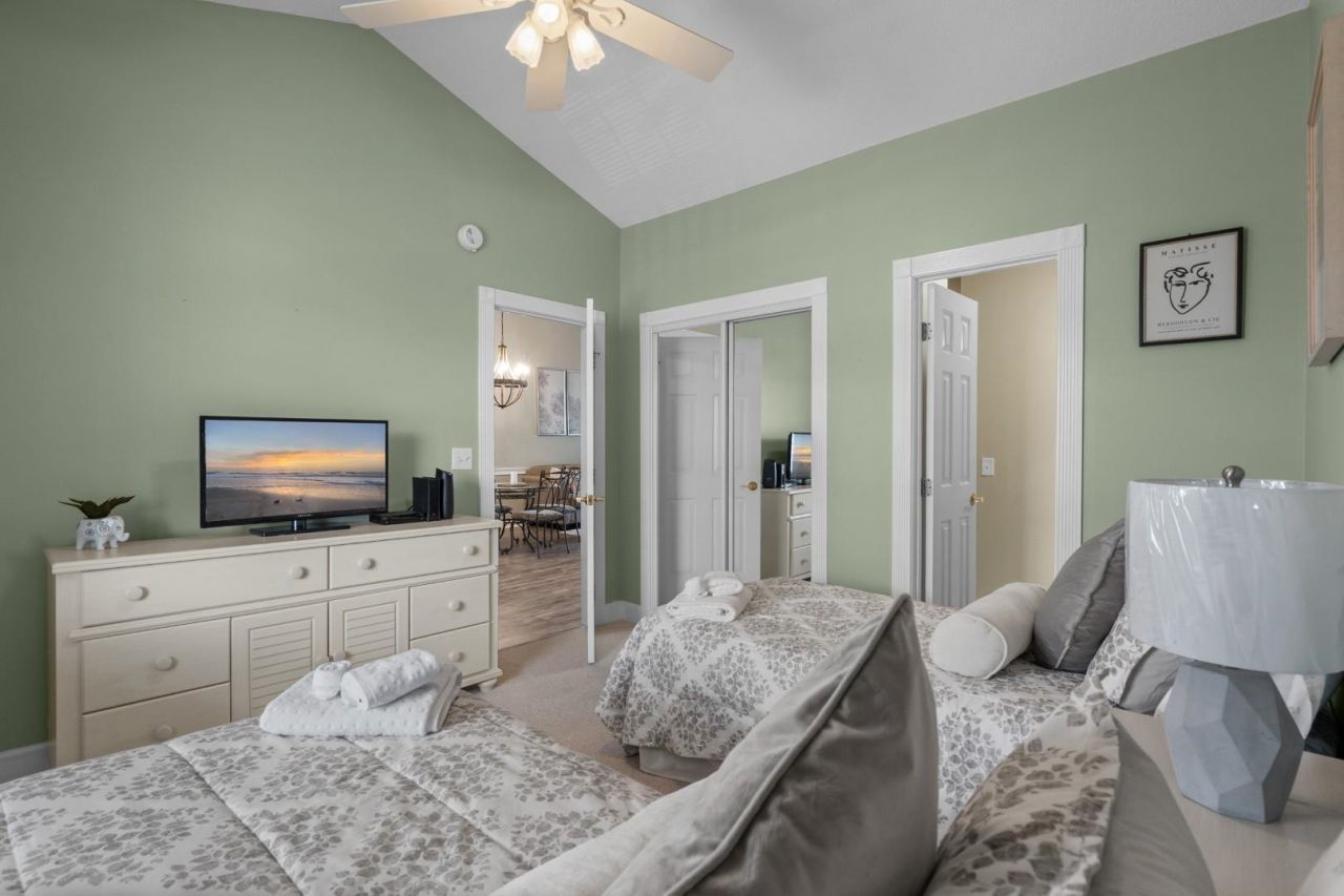 4787 Wild Iris Dr. Photo 31