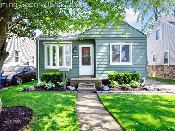 15632 Leona Drive, Redford Twp, MI 48239