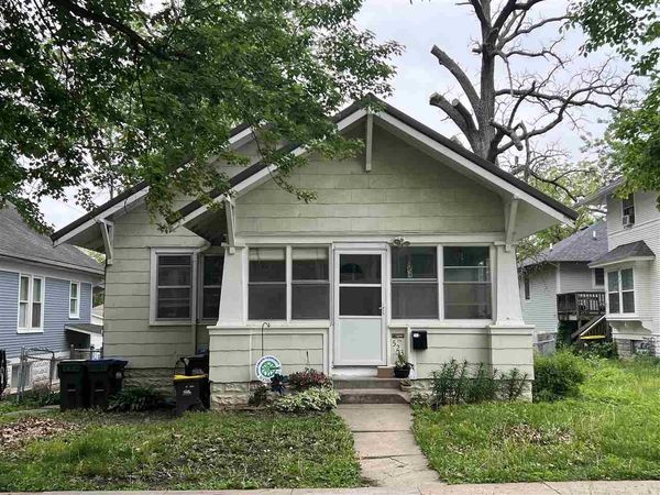523 S Lucas St, Iowa City, IA 52240