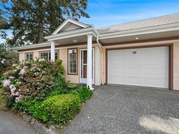 14 Erskine Lane , Unit 77, View Royal, BC V8Z 7J7