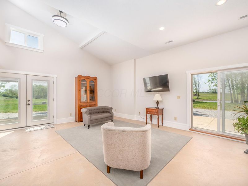 11540 Airport Road, Mount Vernon, OH 43050 Photo 14