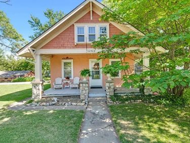 10508 Kentucky Avenue, Sugar Creek, MO 64054