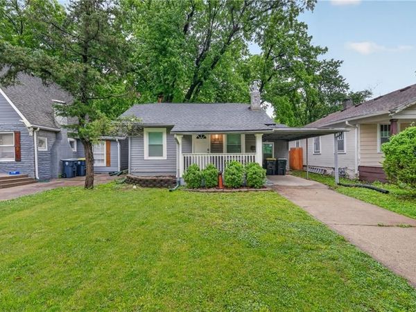 7637 JEFFERSON Street, Kansas City, MO 64114