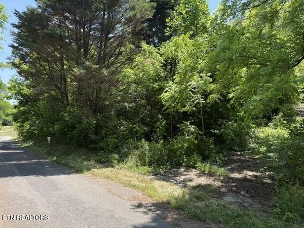 1639 Noe Circle, New Market, TN 37820