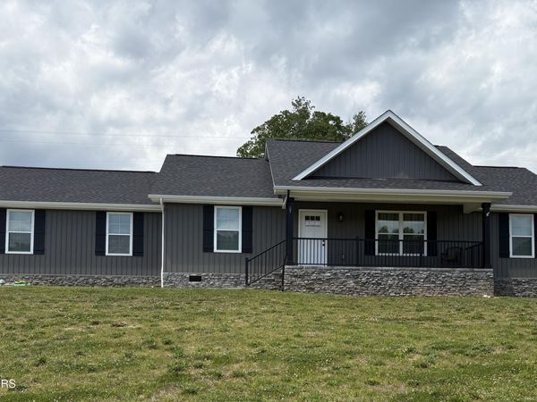 100 Jack St, Tazewell, TN 37879