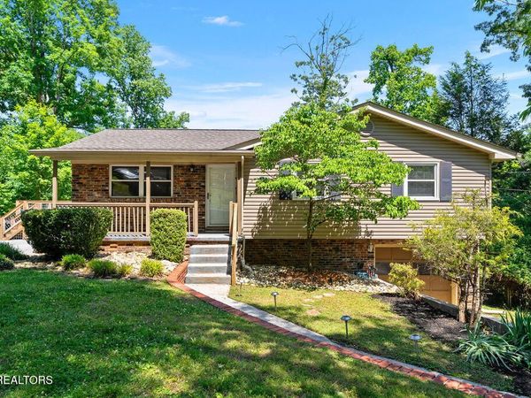 720 Aeronca Rd, Knoxville, TN 37919