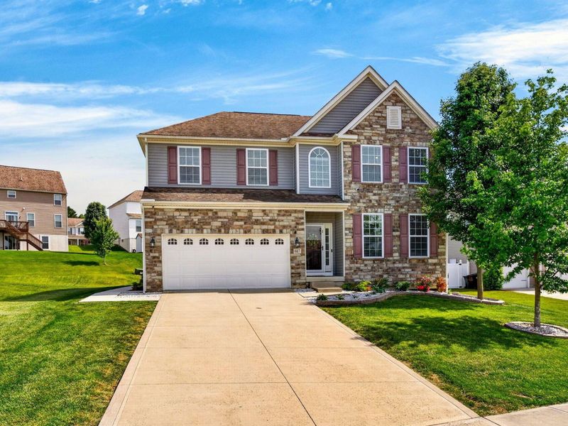 667 Green Forest Place , Lithopolis, OH 43136 Photo 3