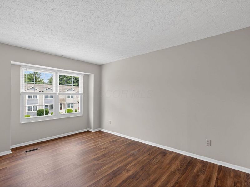7894 Tuxford Court , Unit 2E, Columbus, OH 43085 Photo 14