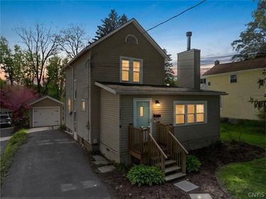 111 6th Street, Liverpool, NY 13088