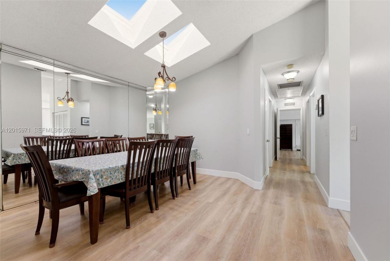 3861 NW 20th St, Coconut Creek, FL 33066 Photo