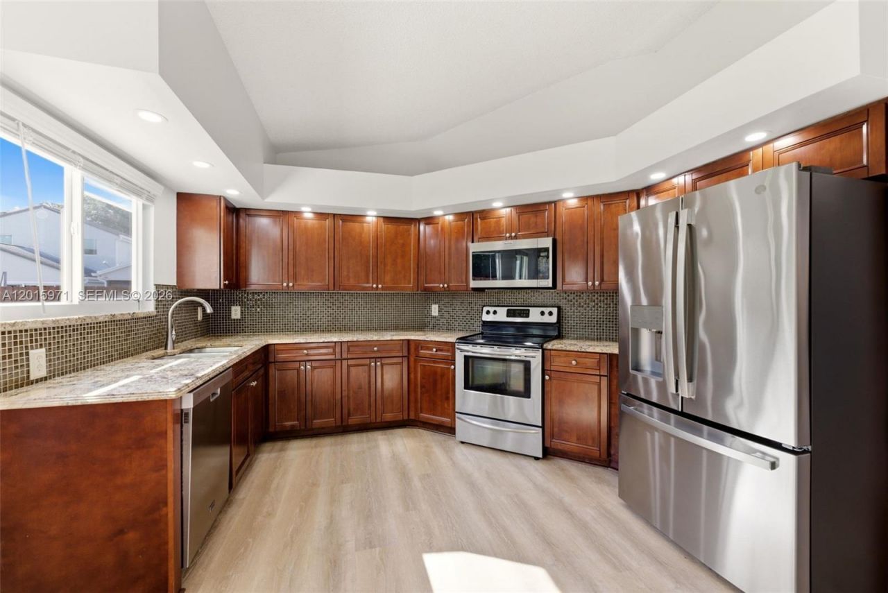 3861 NW 20th St, Coconut Creek, FL 33066 Photo
