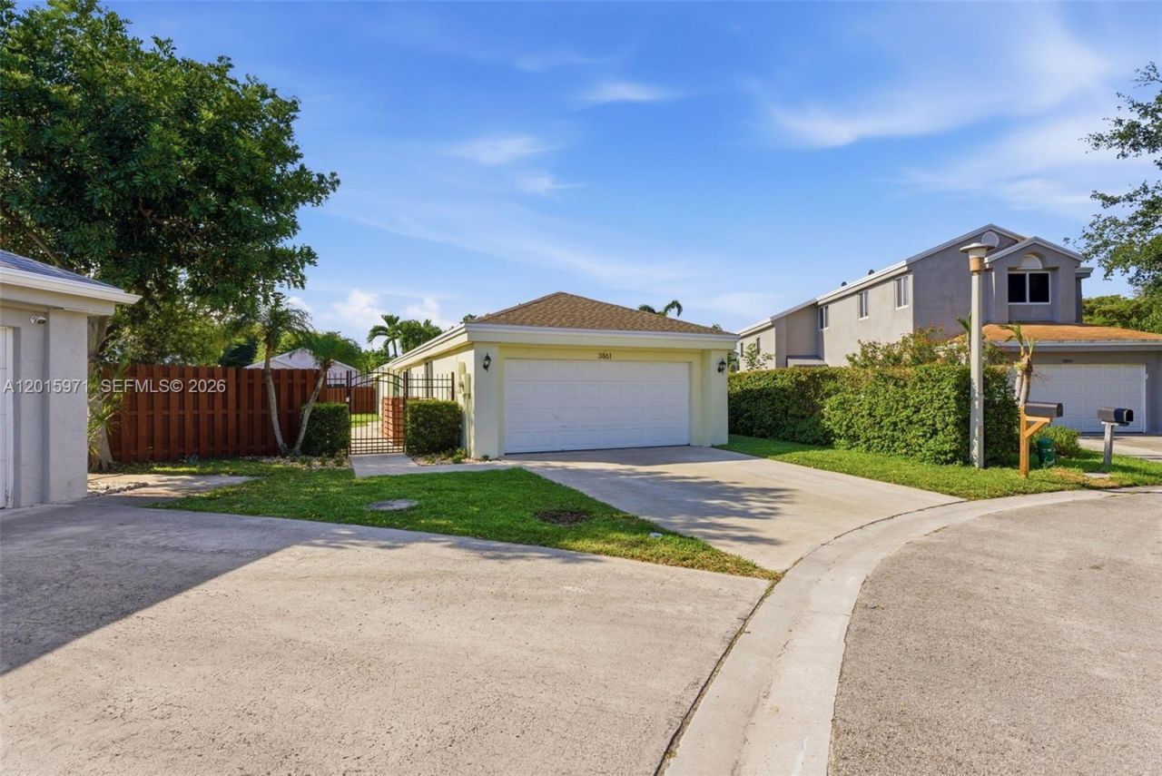 3861 NW 20th St, Coconut Creek, FL 33066 Photo