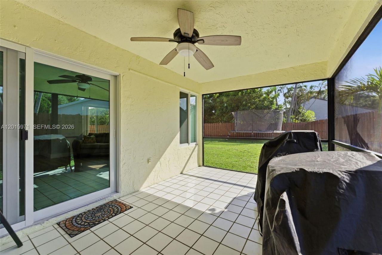 3861 NW 20th St, Coconut Creek, FL 33066 Photo