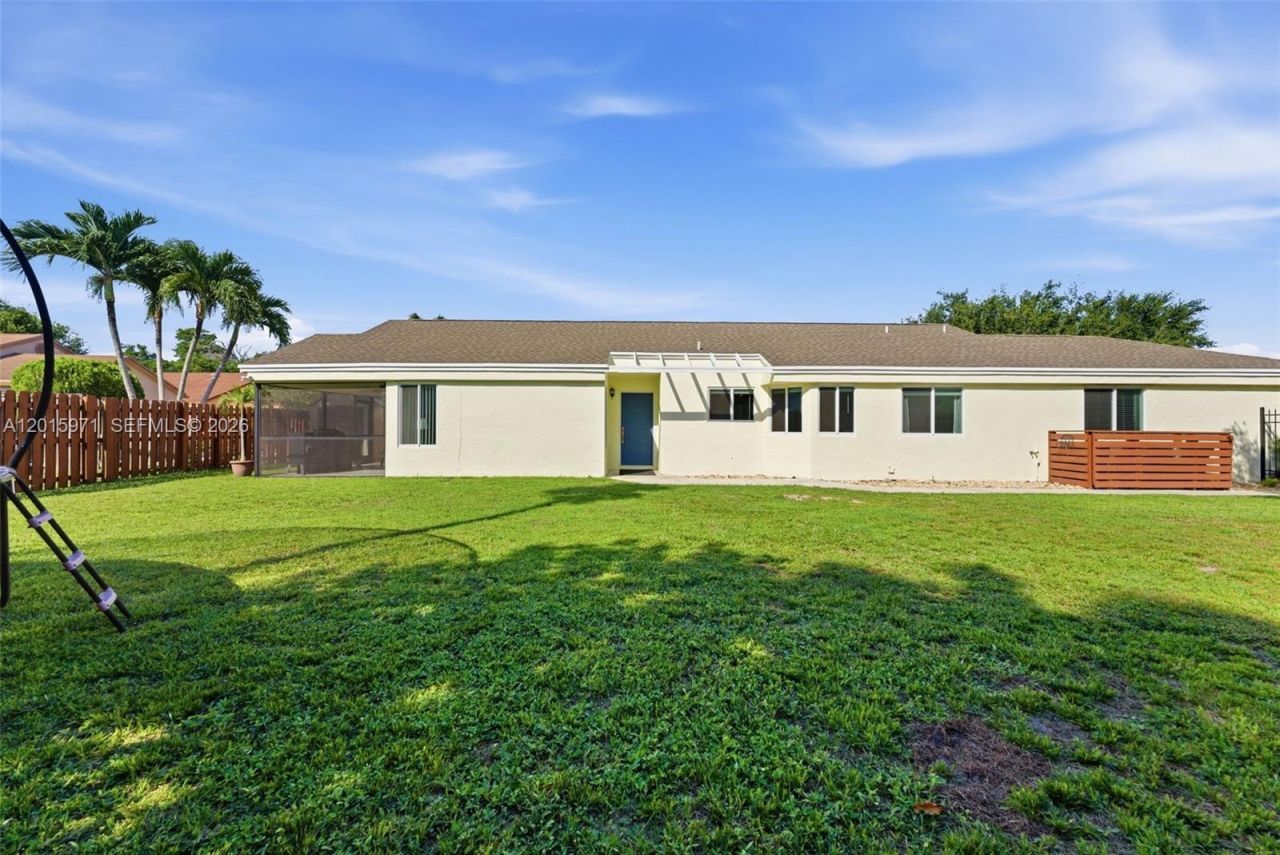 3861 NW 20th St, Coconut Creek, FL 33066 Photo