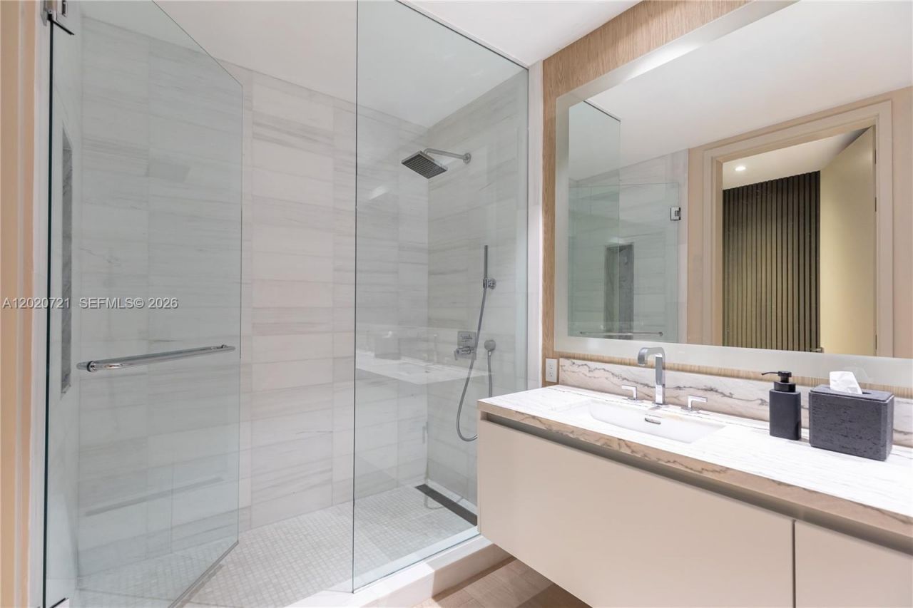 700 NE 26th Ter , Unit 2901, Miami, FL 33137 Photo