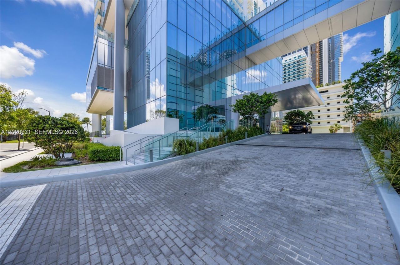 700 NE 26th Ter , Unit 2901, Miami, FL 33137 Photo