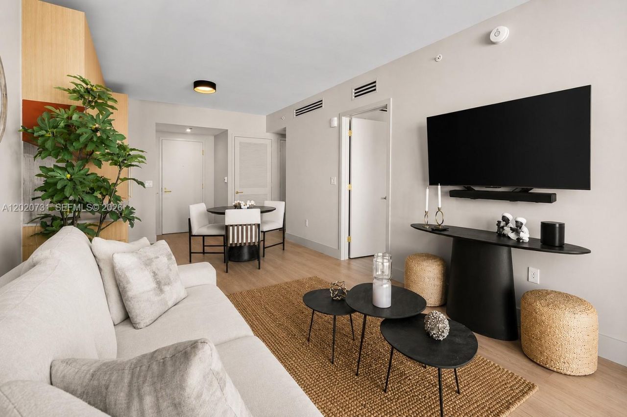 90 NE 32, Unit 905, Miami, FL 33137 Photo