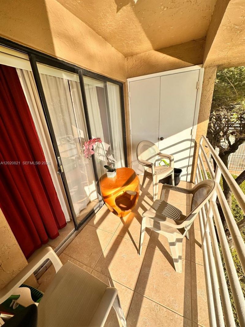 5953 W 28th Ave , Unit 24, Hialeah, FL 33016 Photo