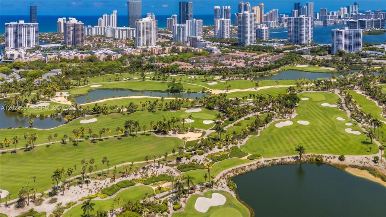 20379 W Country Club Dr , Unit 1237, Aventura, FL 33180 Photo