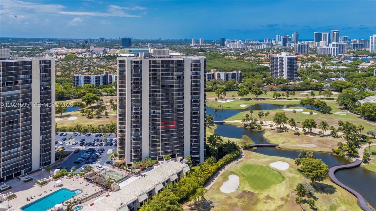 20379 W Country Club Dr , Unit 1237, Aventura, FL 33180 Photo