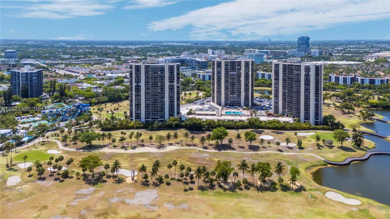 20379 W Country Club Dr , Unit 1237, Aventura, FL 33180 Photo