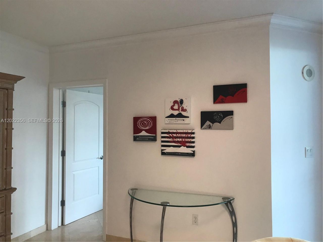 110 Washington Ave , Unit 1614, Miami Beach, FL 33139 Photo