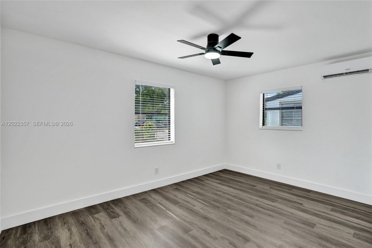 733 NW 15th Ter , Fort Lauderdale, FL 33311 Photo