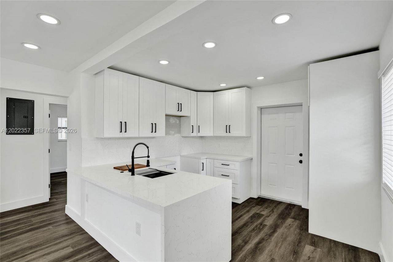 733 NW 15th Ter , Fort Lauderdale, FL 33311 Photo