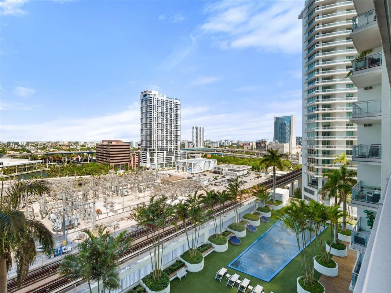 92 SW 3rd St , Unit 1607, Miami, FL 33130 Photo