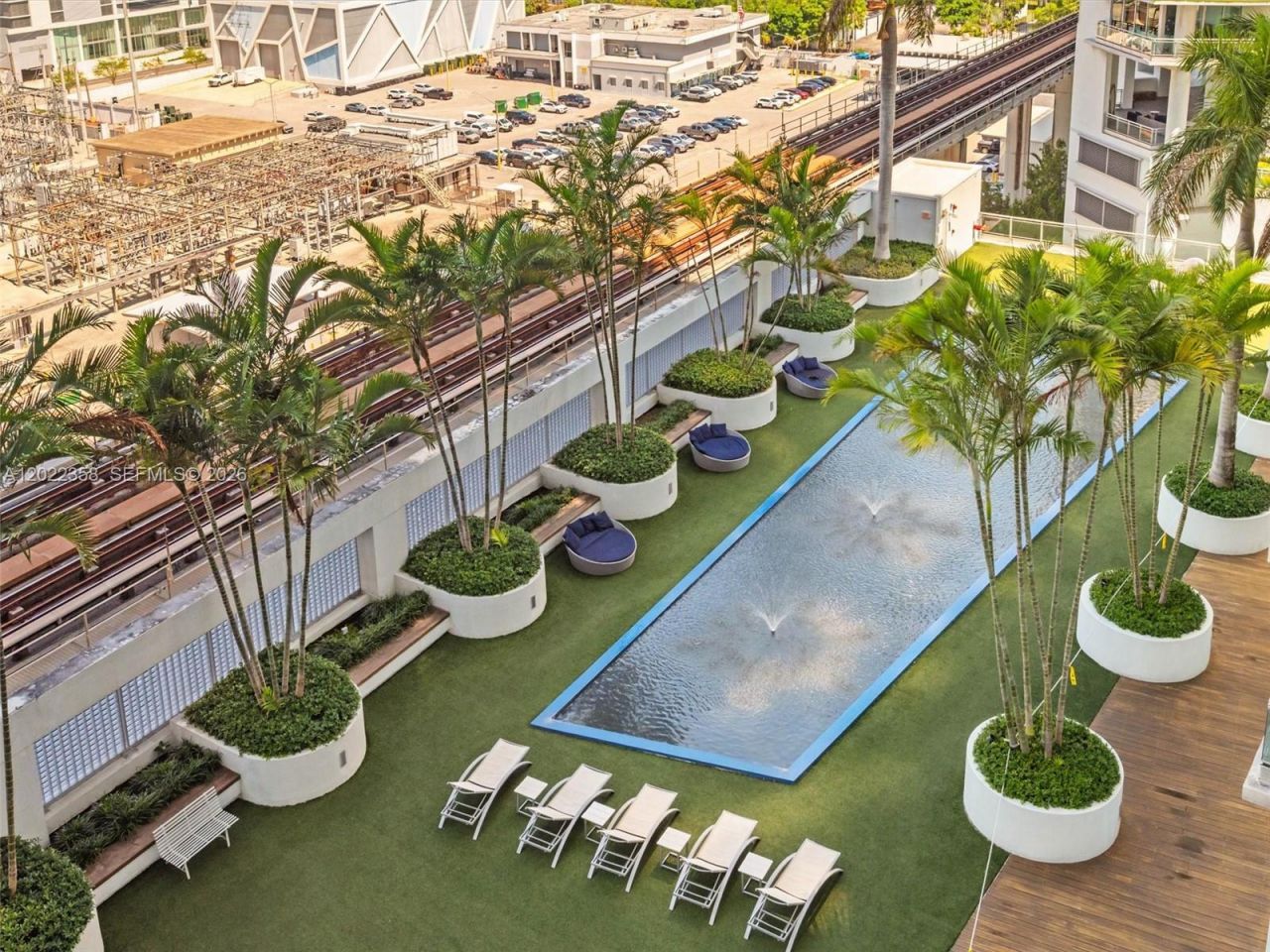 92 SW 3rd St , Unit 1607, Miami, FL 33130 Photo