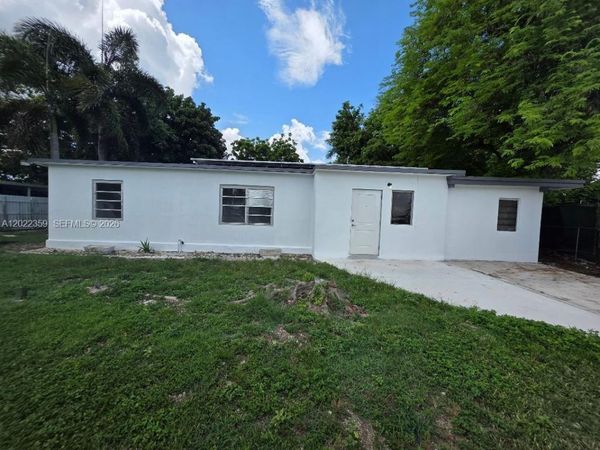 15340 Garfield Dr, Homestead, FL 33033