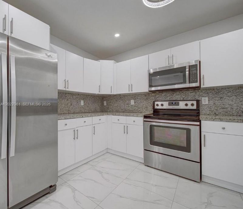 6561 SW 30th St , Miami, FL 33155 Photo
