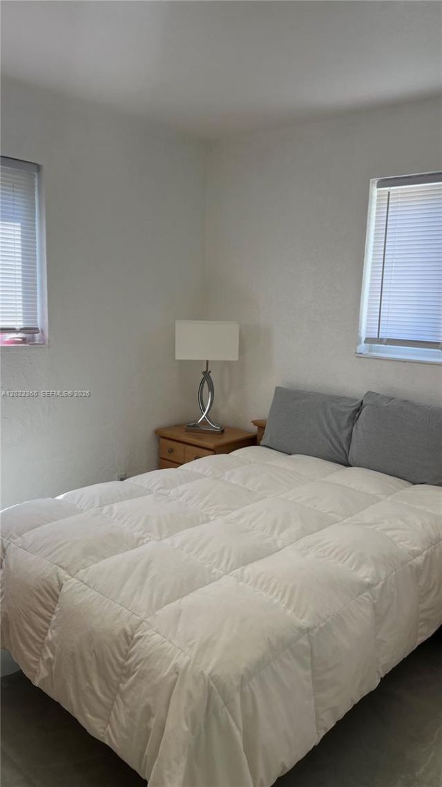 2330 NW 13th St , Fort Lauderdale, FL 33311 Photo